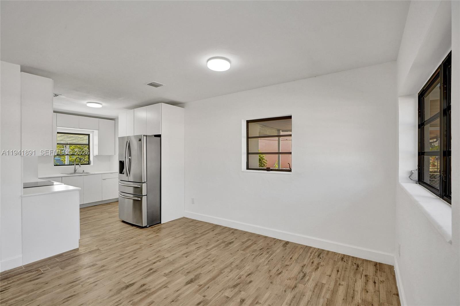 4631 E 8th Ct Hialeah, FL 33013