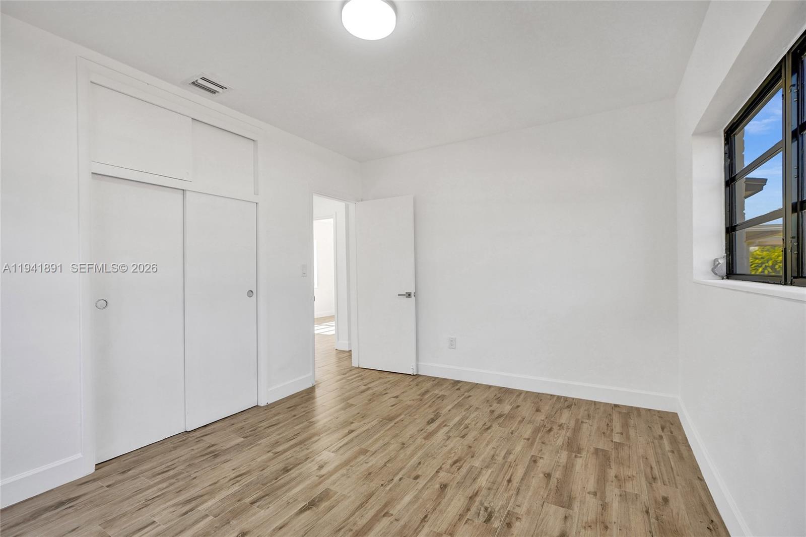 4631 E 8th Ct Hialeah, FL 33013