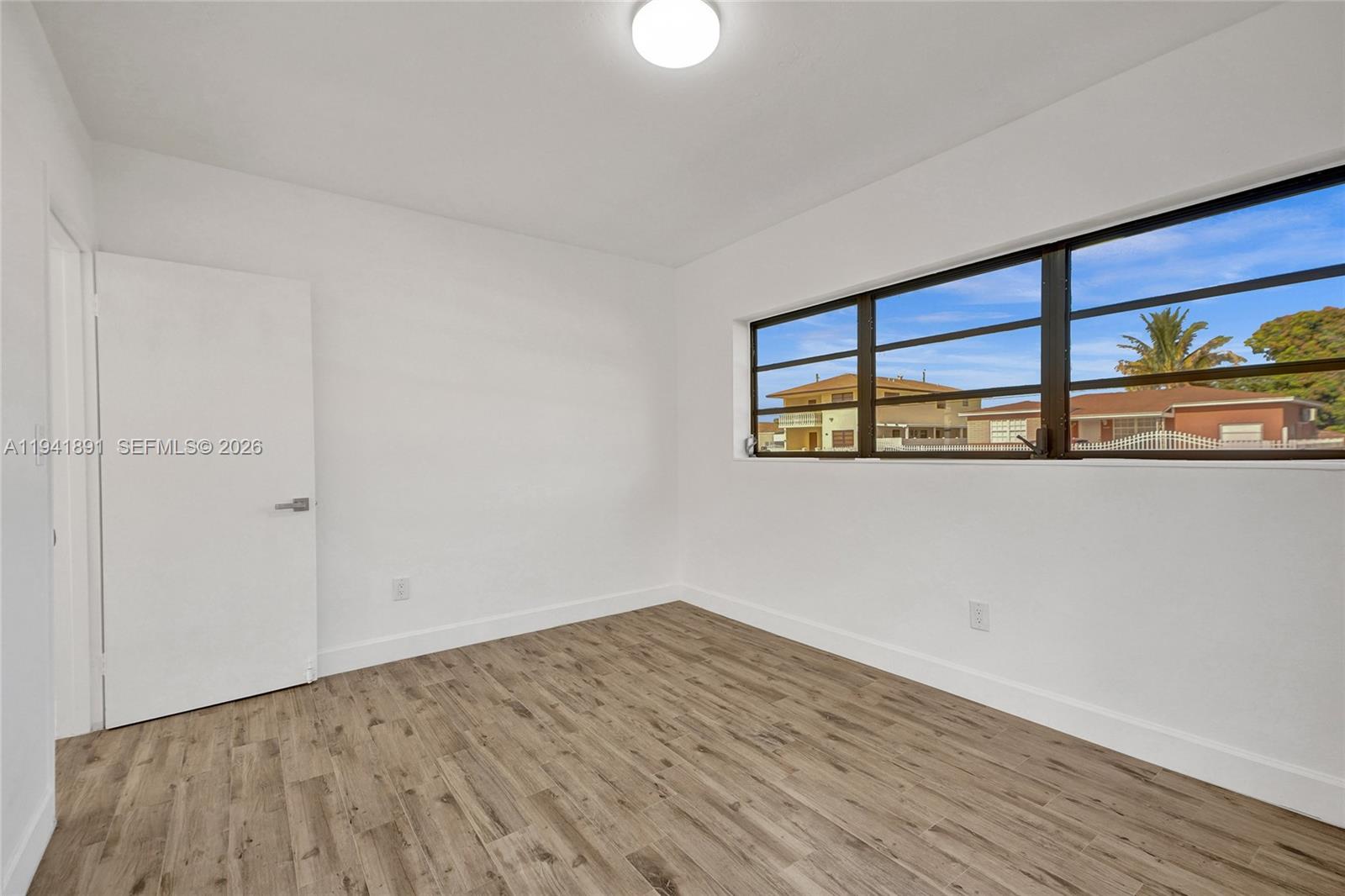 4631 E 8th Ct Hialeah, FL 33013