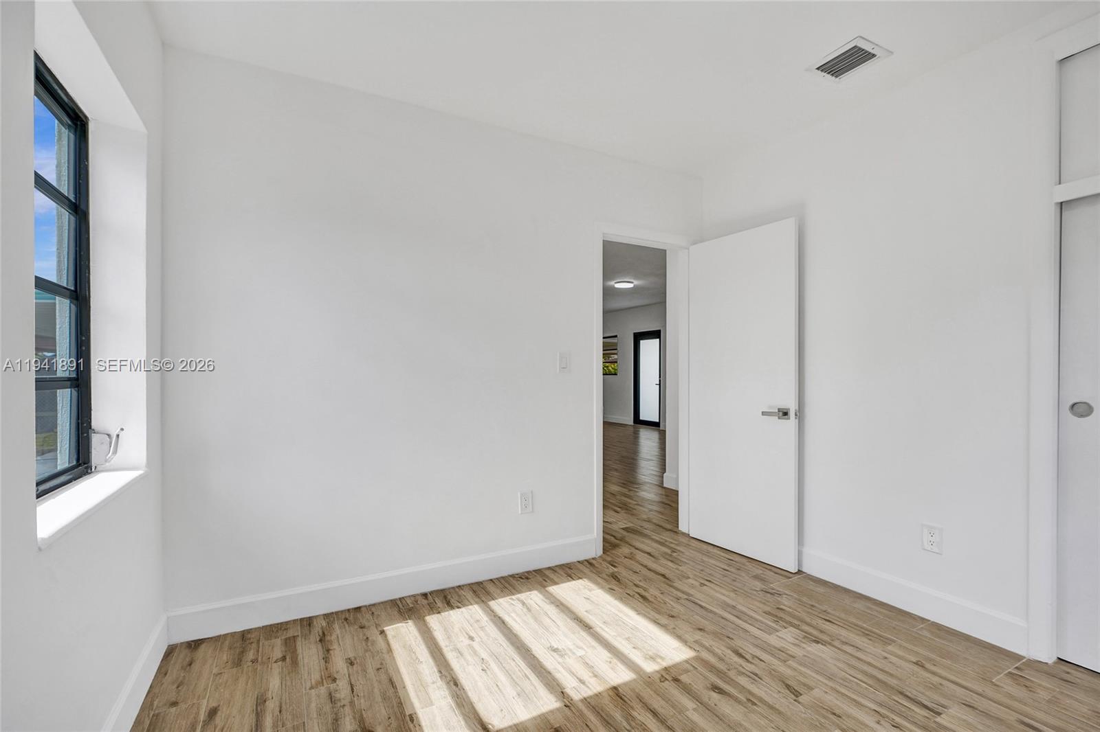 4631 E 8th Ct Hialeah, FL 33013