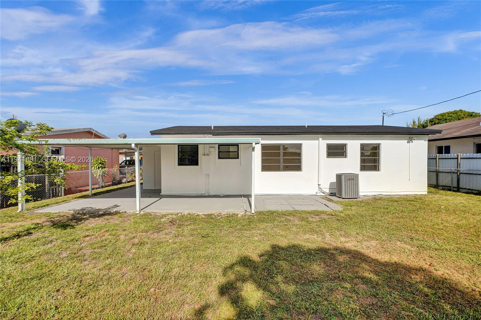 4631 E 8th Ct Hialeah, FL 33013