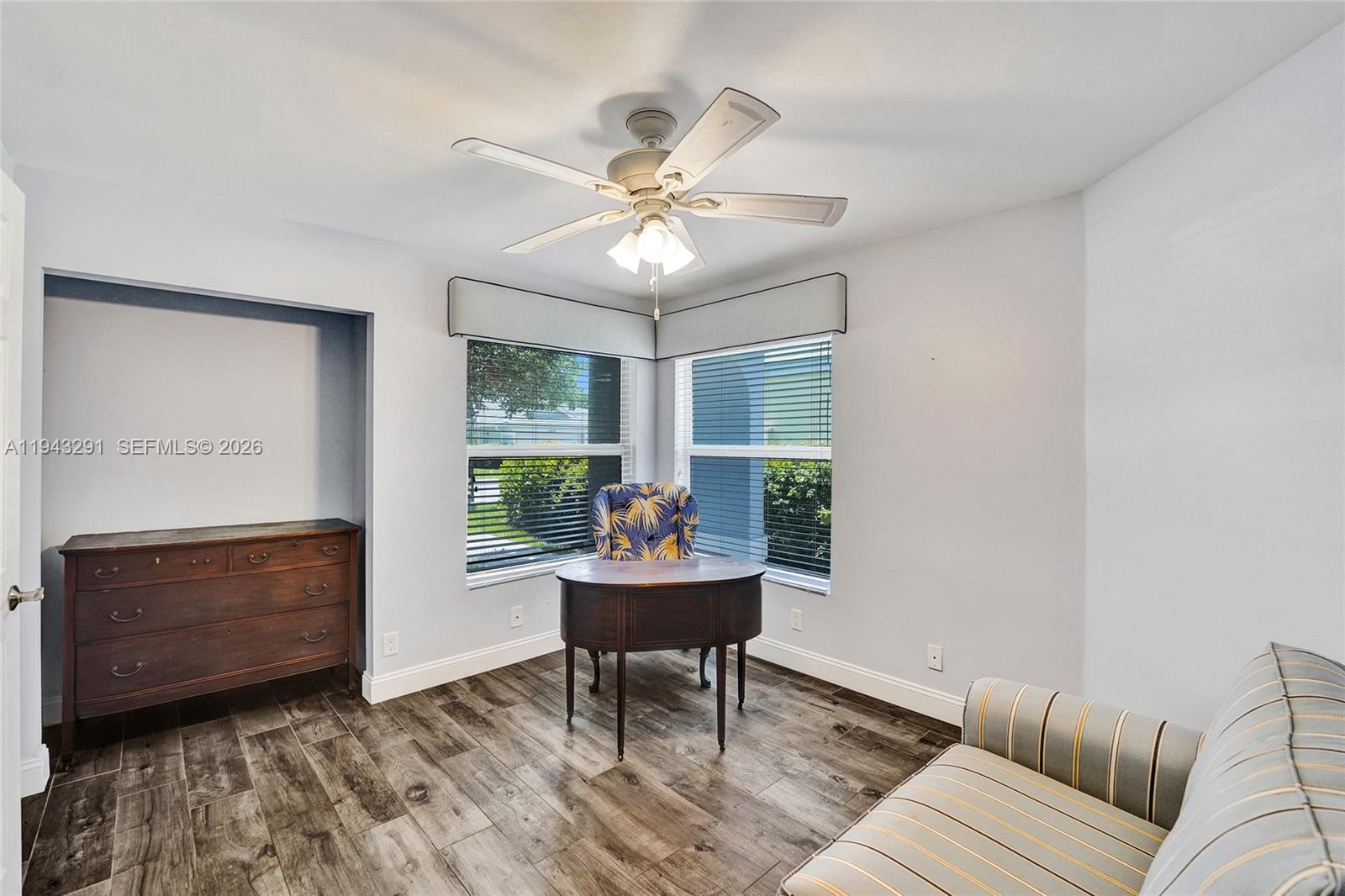 2702 Arborwood Rd Davie, FL 33328