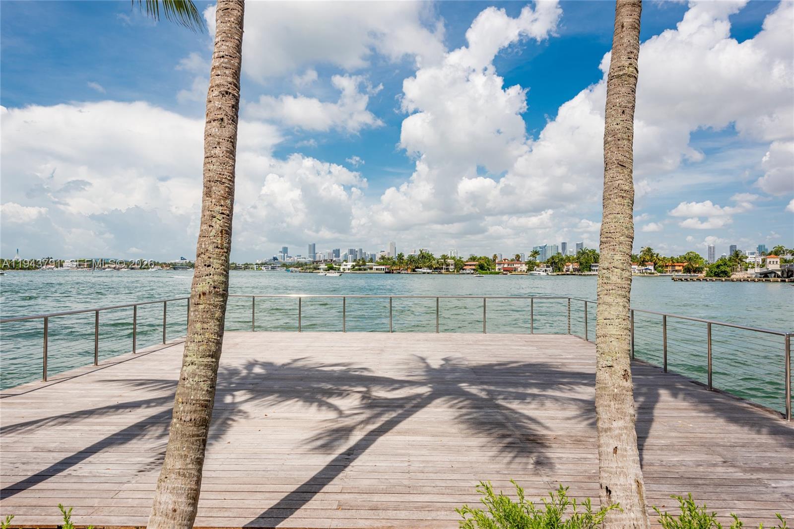 3 Island Ave #06H Miami Beach, FL 33139