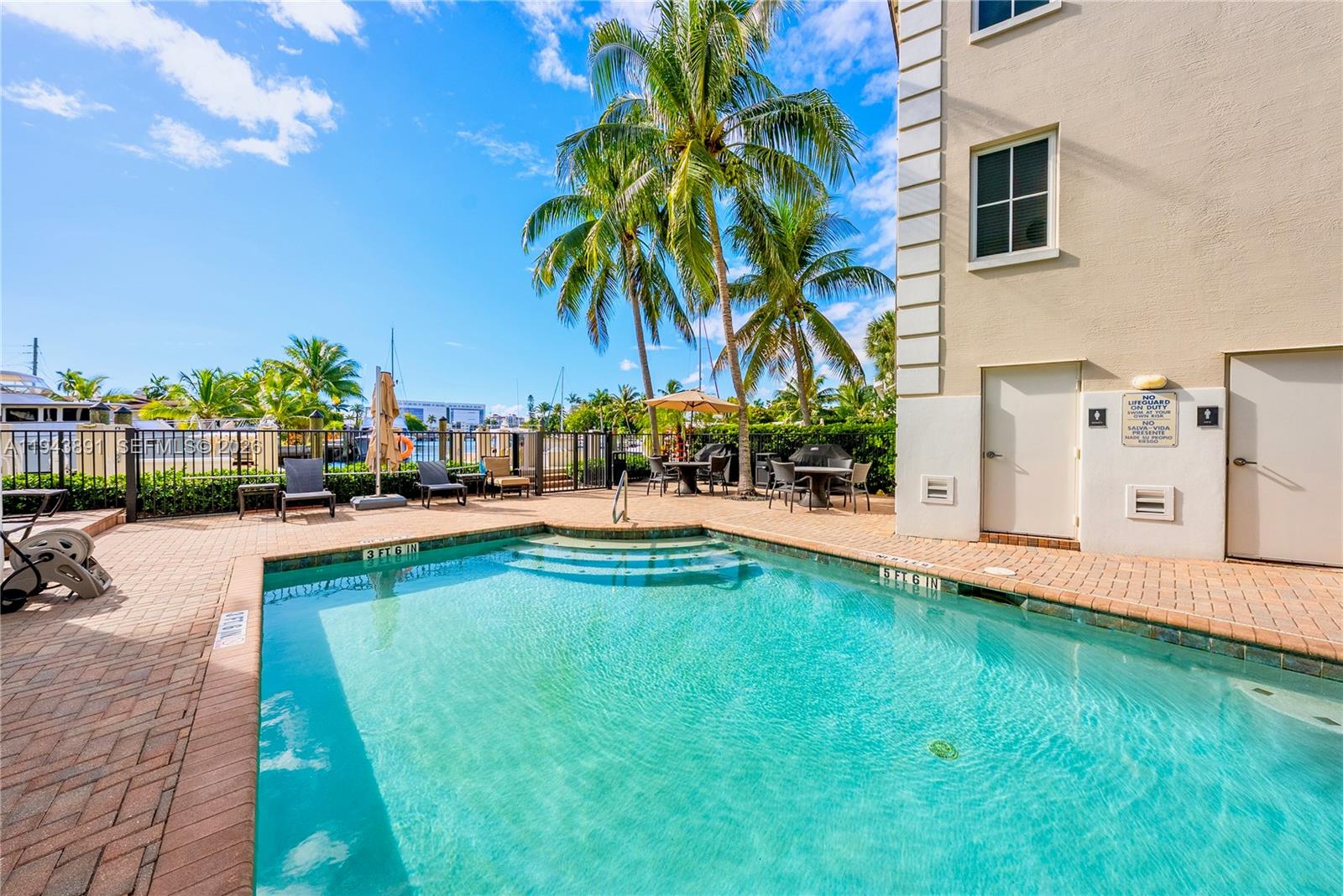 1424 SE 12th St #2A Fort Lauderdale, FL 33316