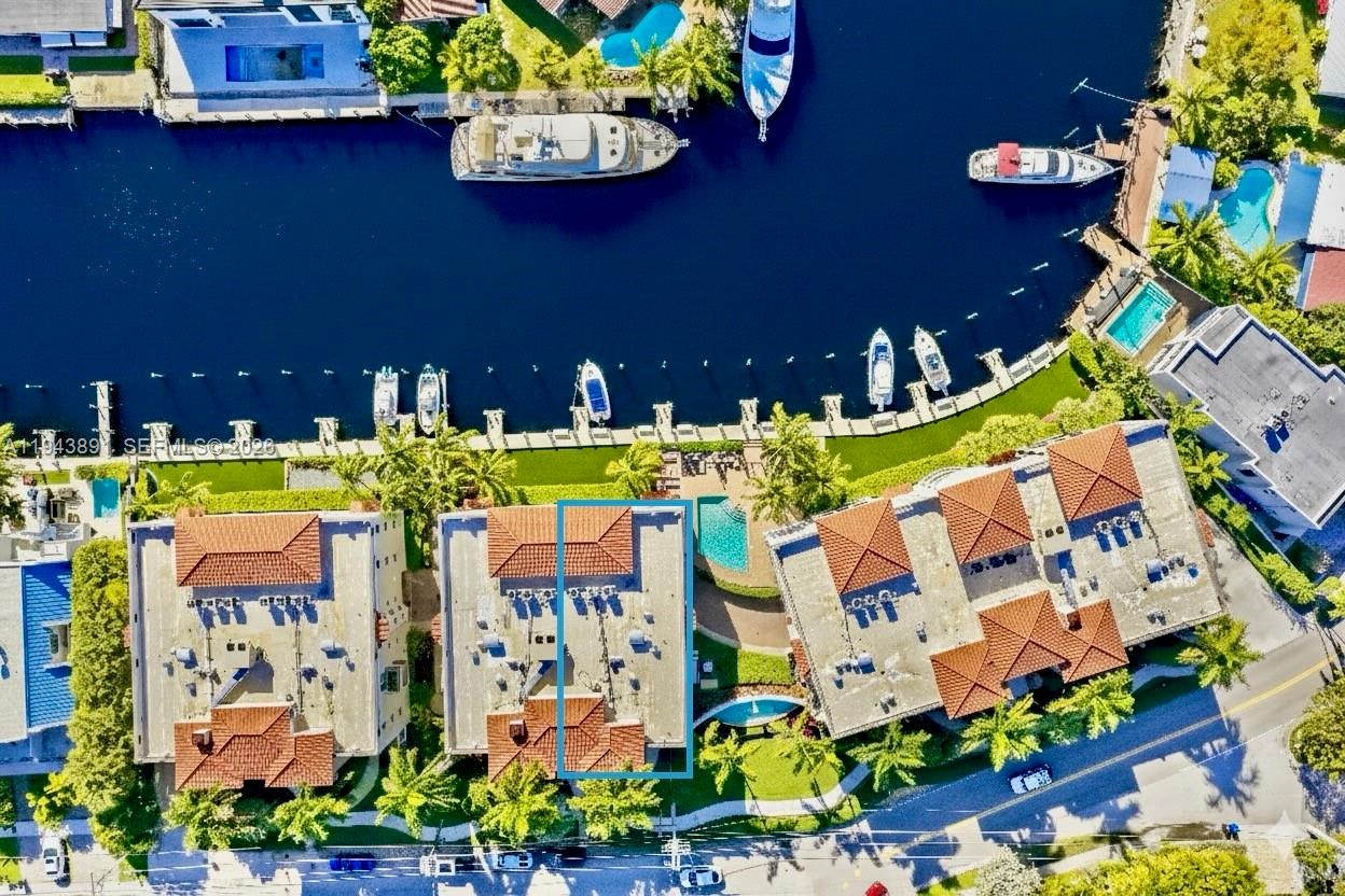1424 SE 12th St #2A Fort Lauderdale, FL 33316