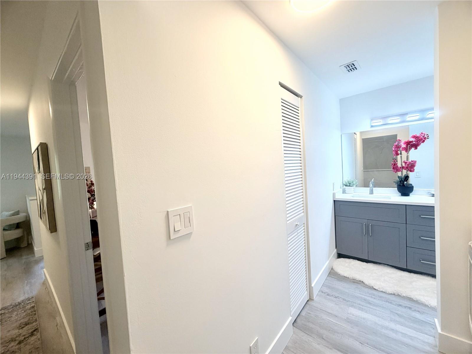 311 City Vw Dr Fort Lauderdale, FL 33311