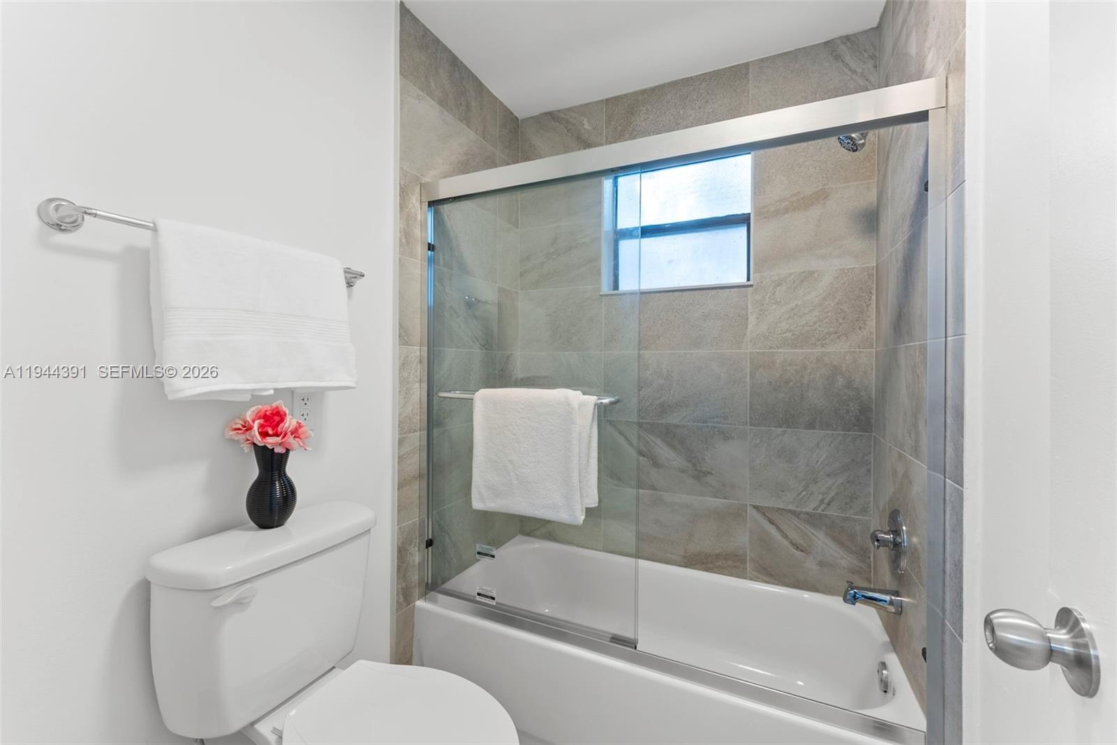 311 City Vw Dr Fort Lauderdale, FL 33311