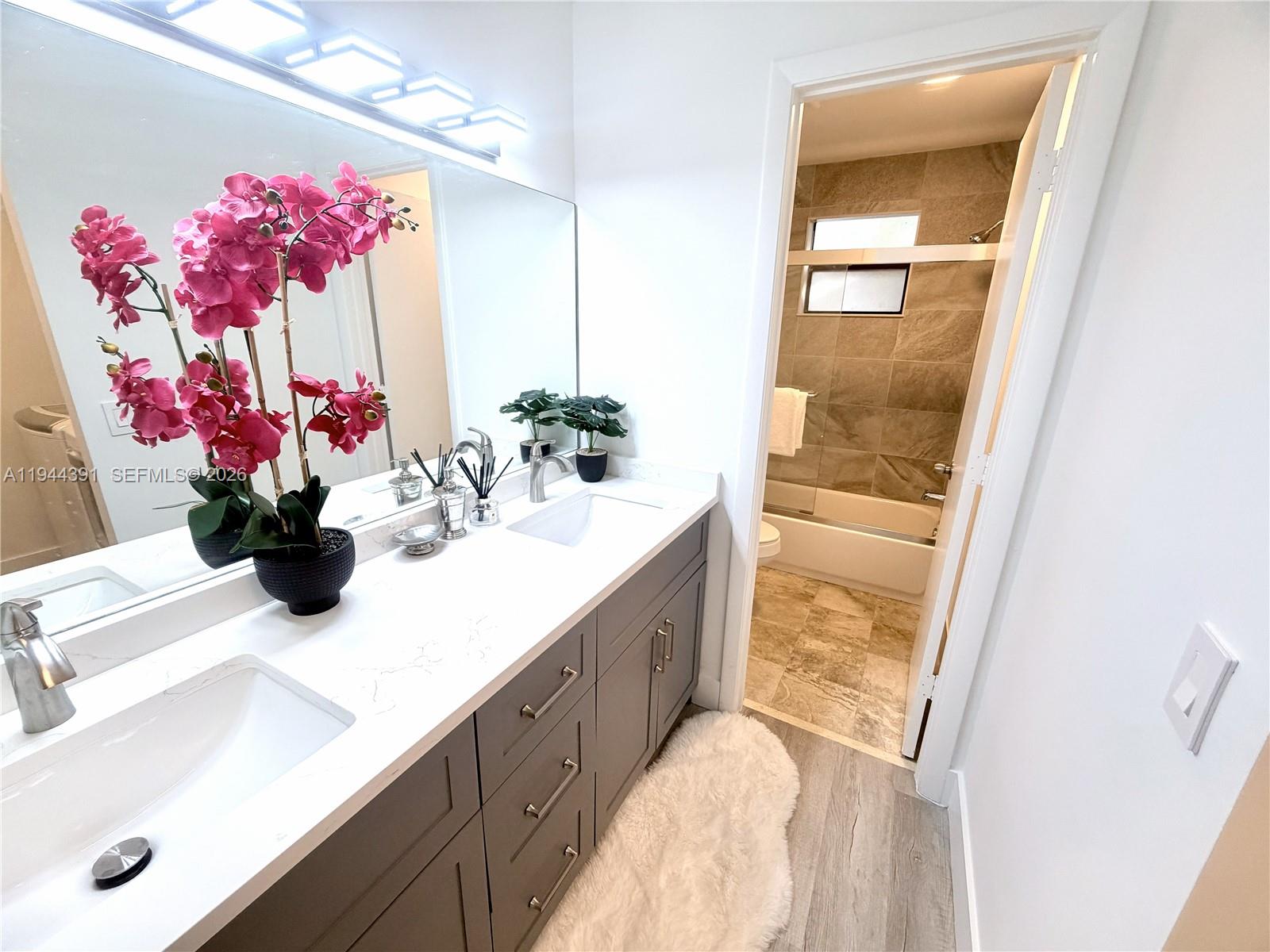 311 City Vw Dr Fort Lauderdale, FL 33311