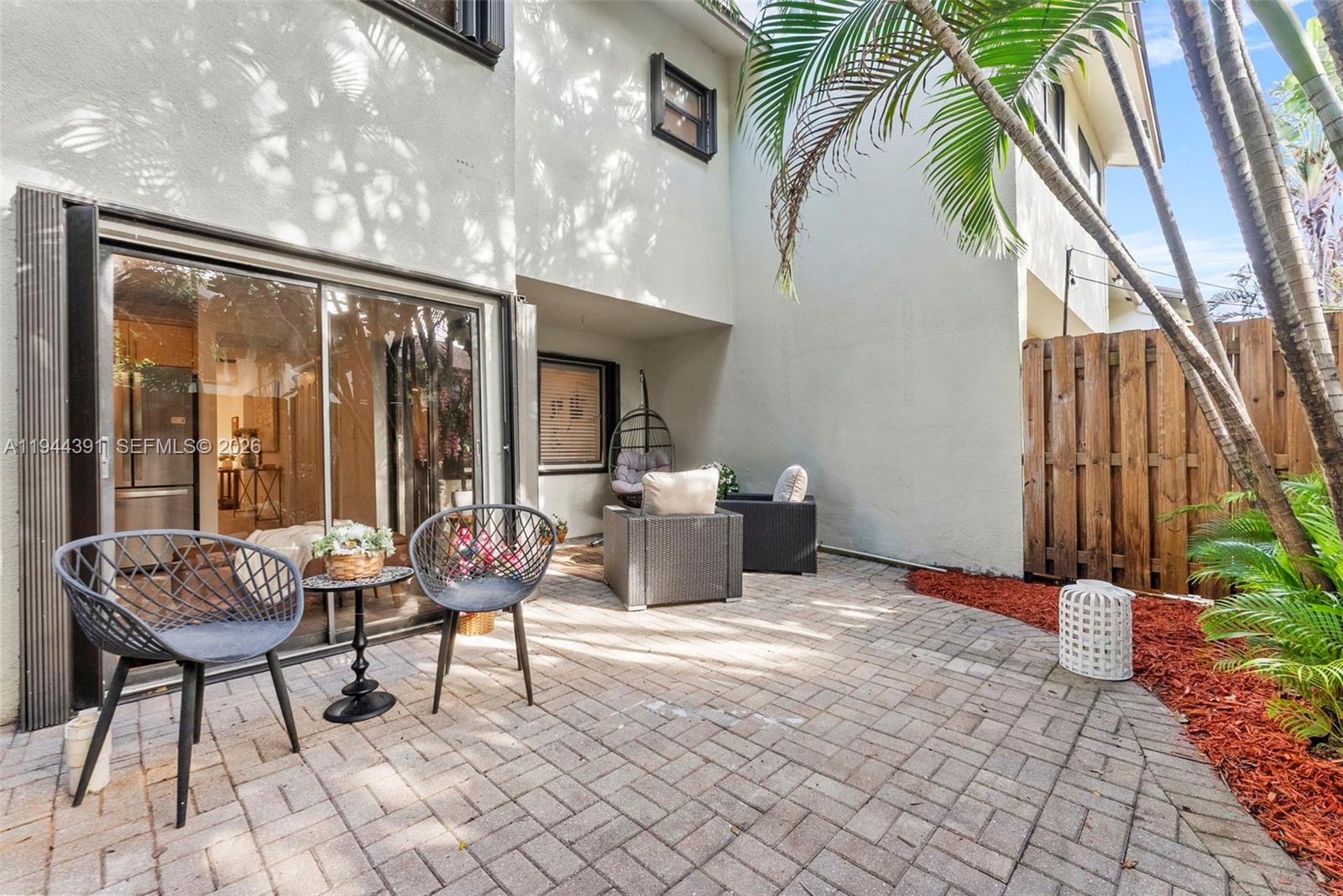 311 City Vw Dr Fort Lauderdale, FL 33311