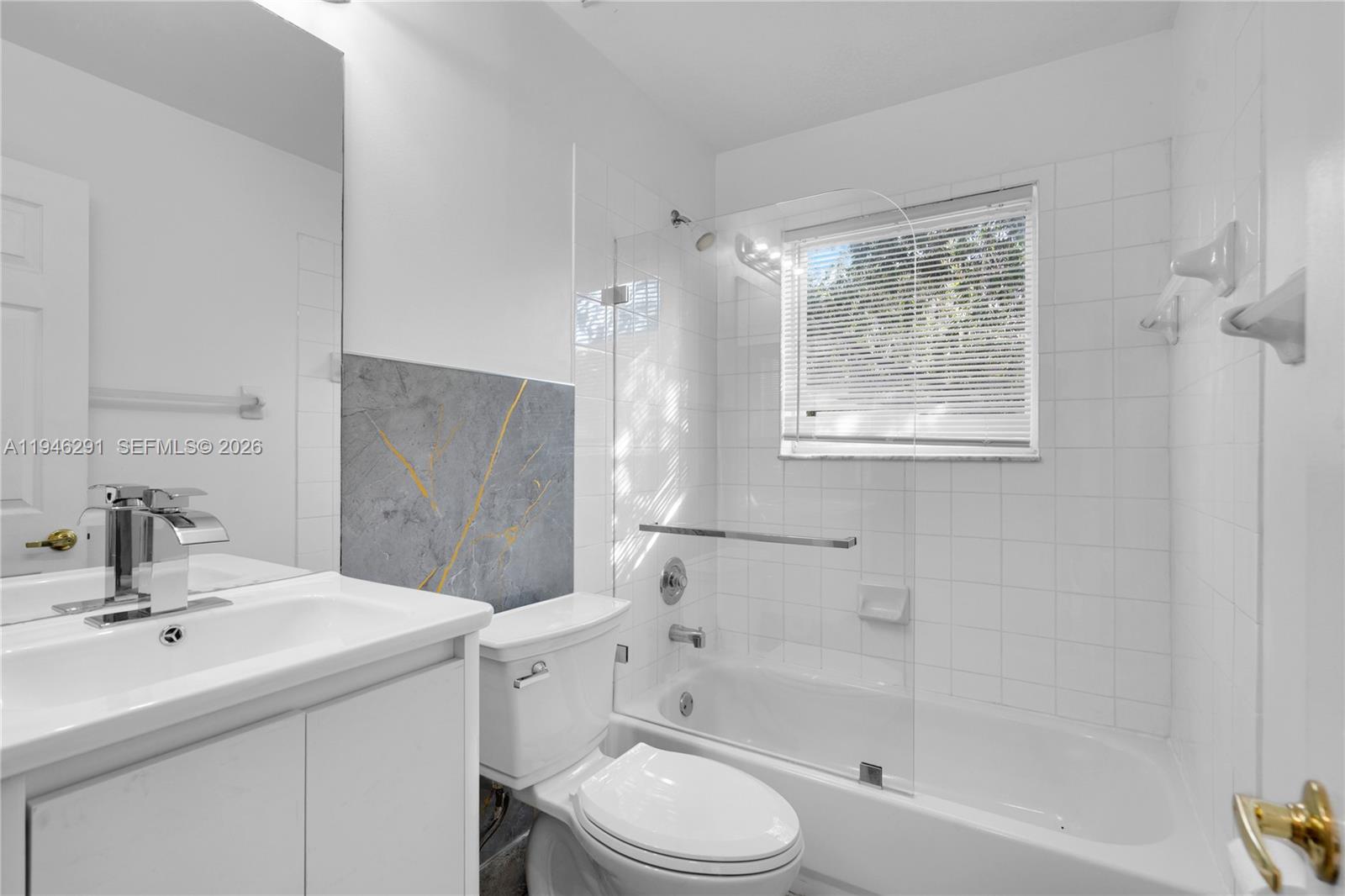 1413 SW 158th Ave Pembroke Pines, FL 33027