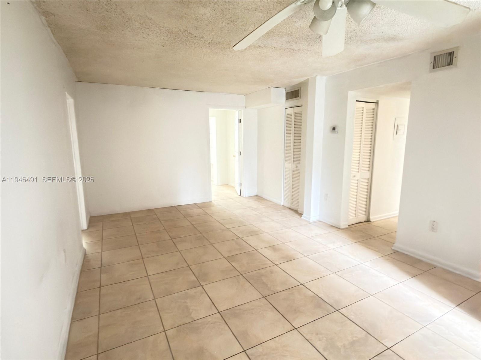 2000 Biarritz Dr #202 Miami Beach, FL 33141