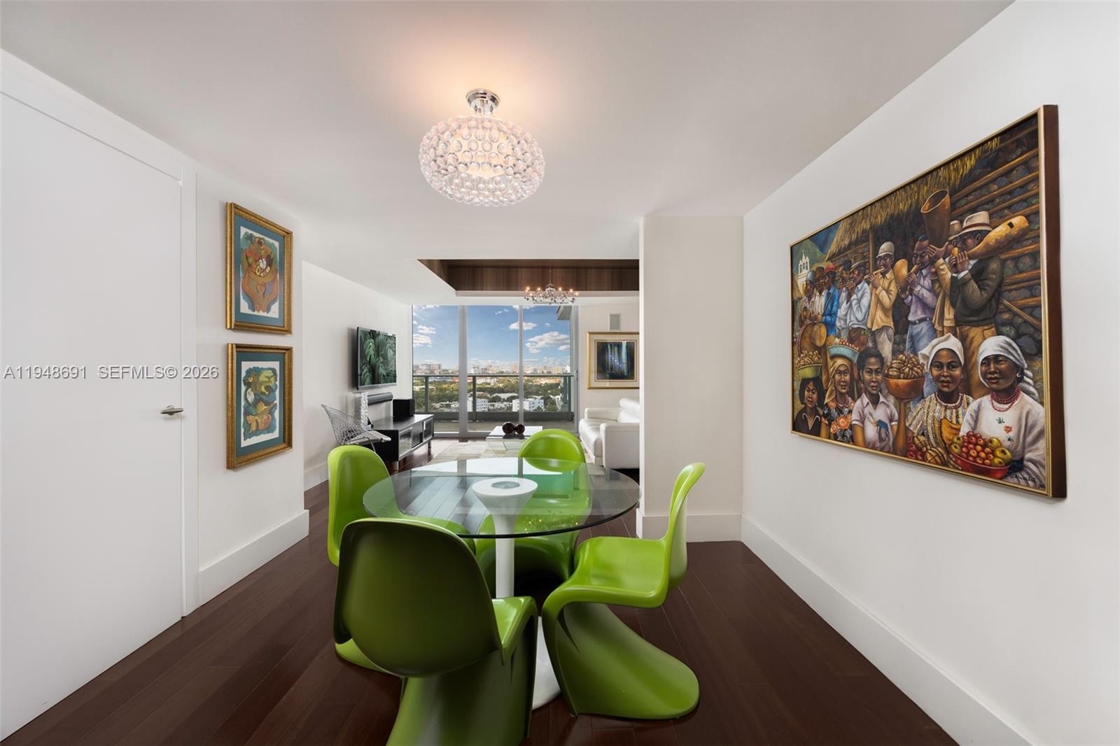 image Grovenor House9