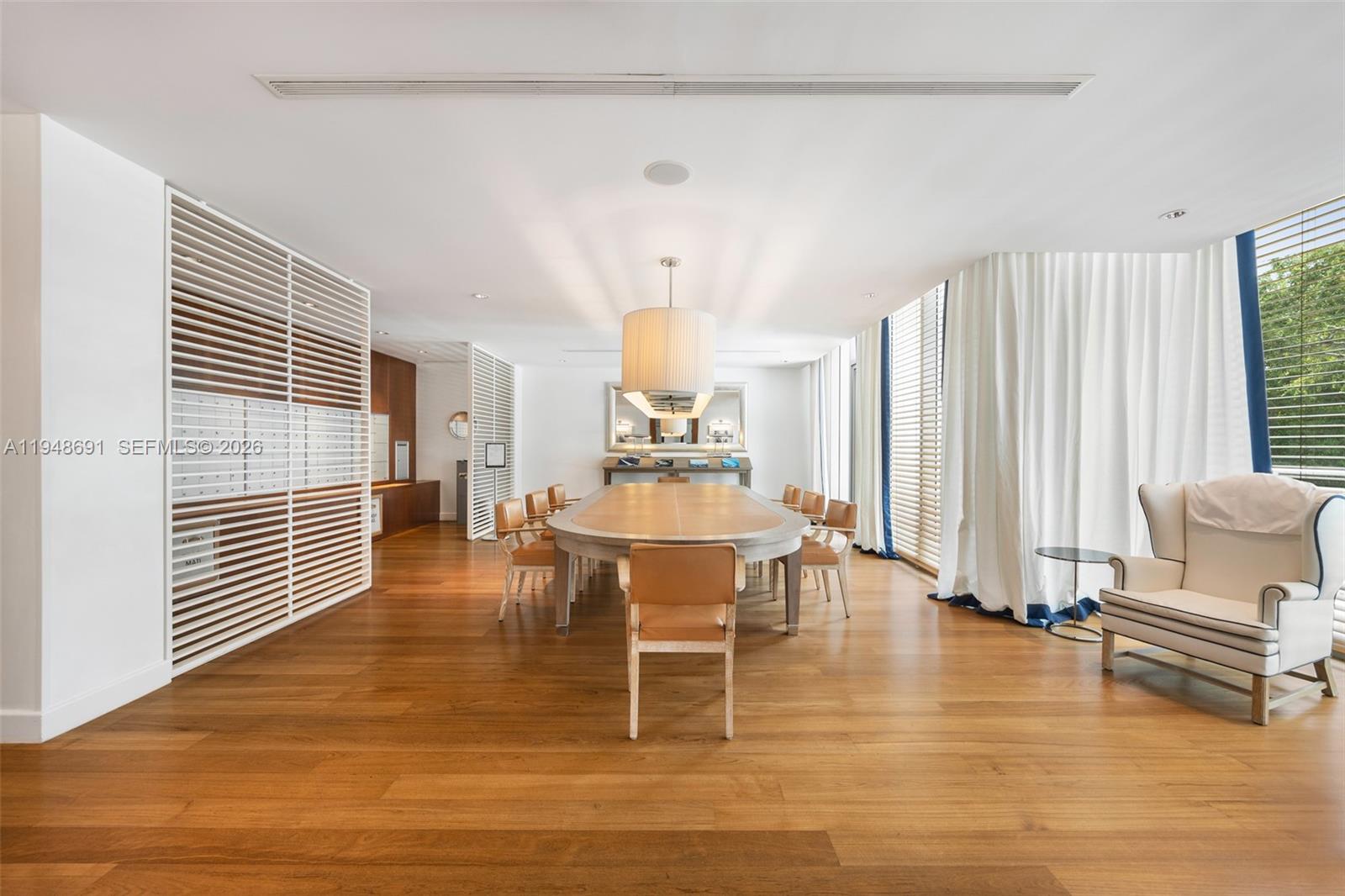 image Grovenor House40