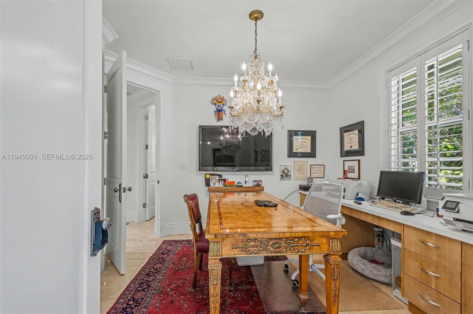 10530 SW 77th Ave #1 Pinecrest, FL 33156