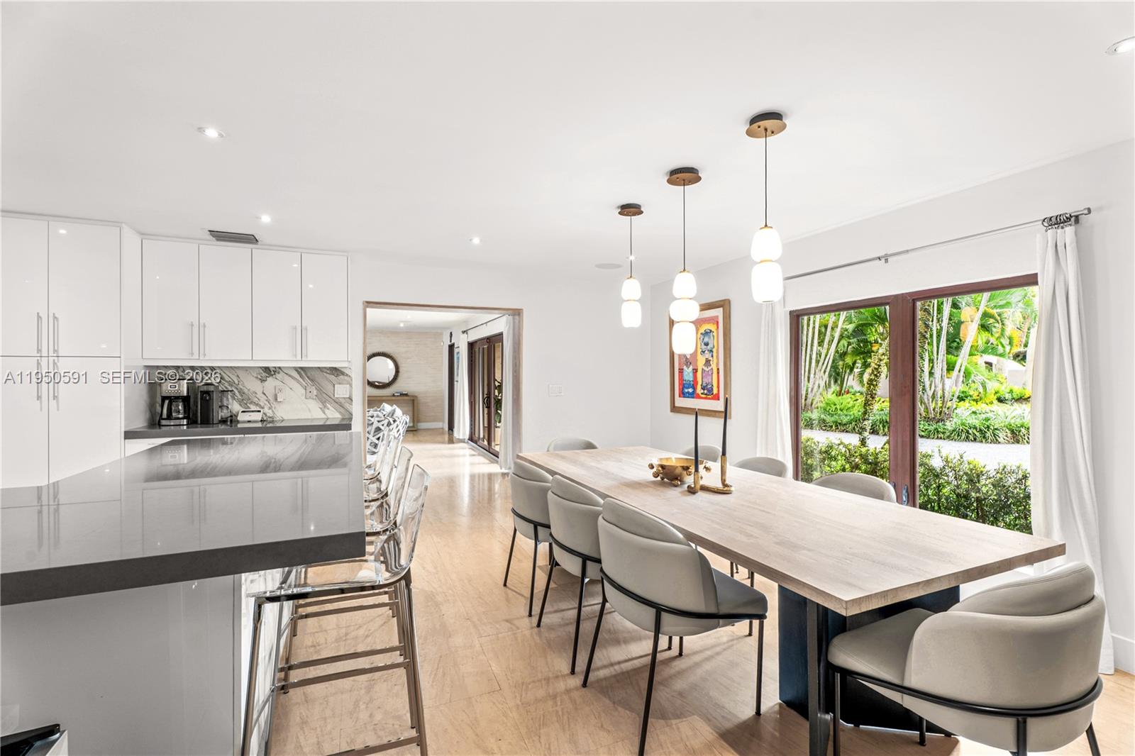 3625 Battersea Rd Miami, FL 33133