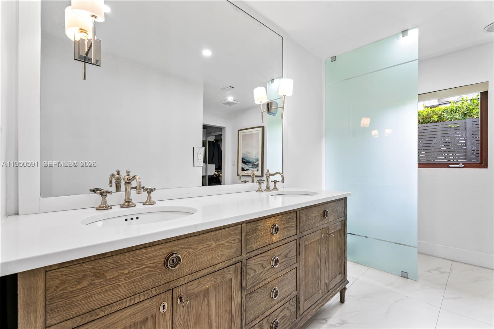 3625 Battersea Rd Miami, FL 33133