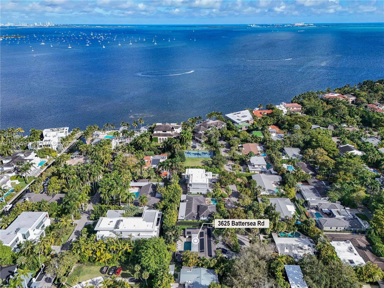 3625 Battersea Rd Miami, FL 33133