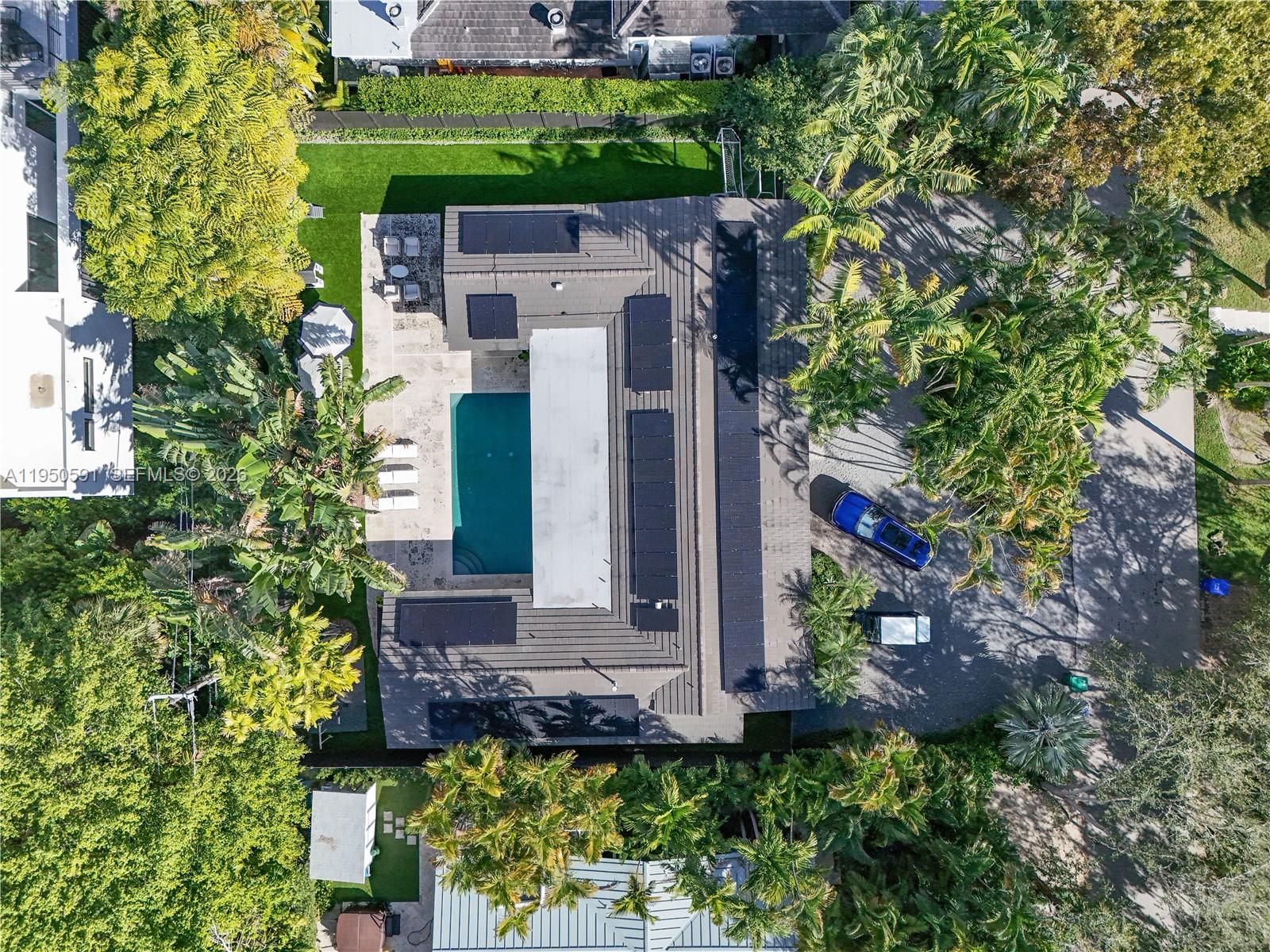 3625 Battersea Rd Miami, FL 33133