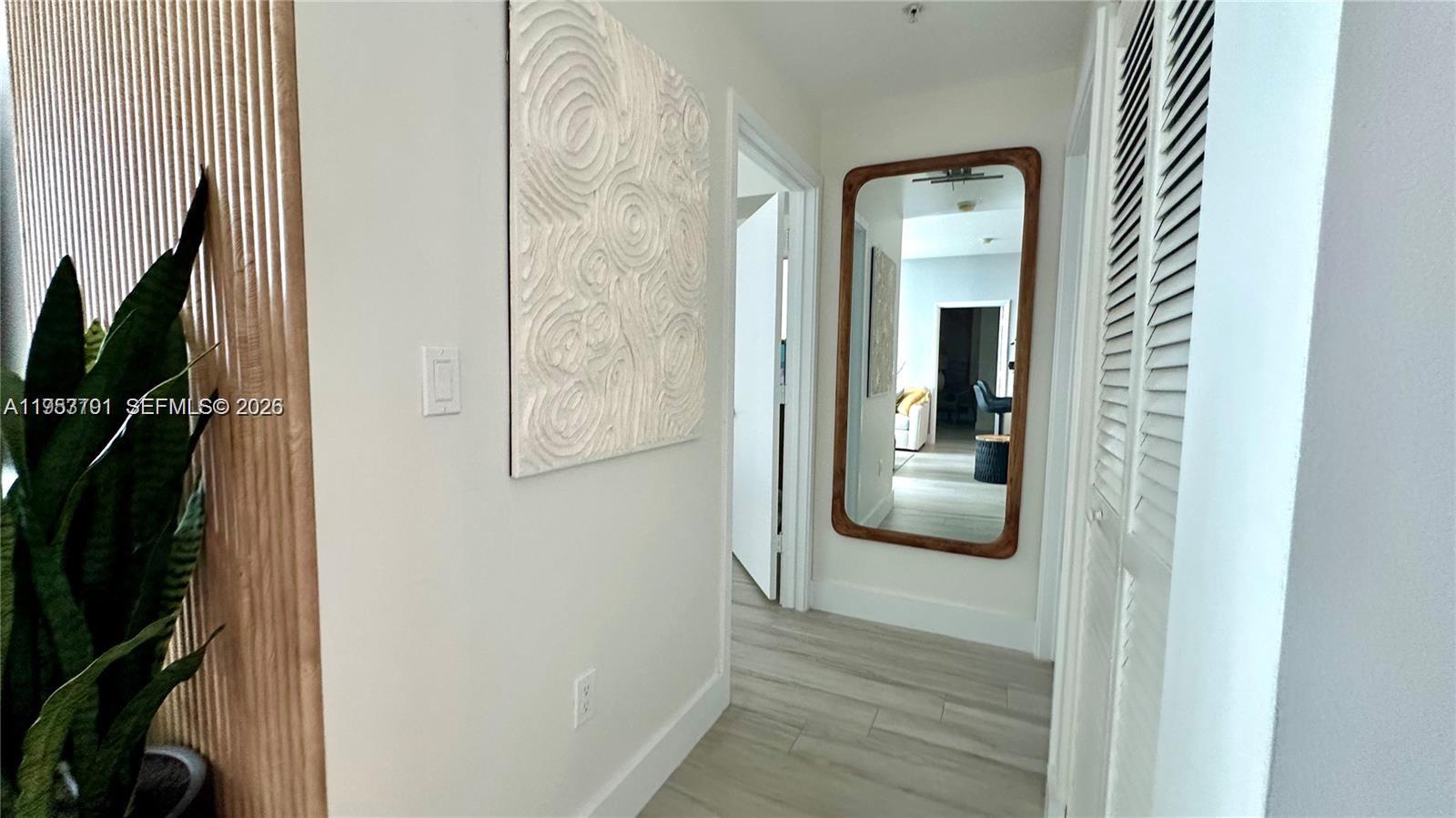 image Axis on Brickell South9