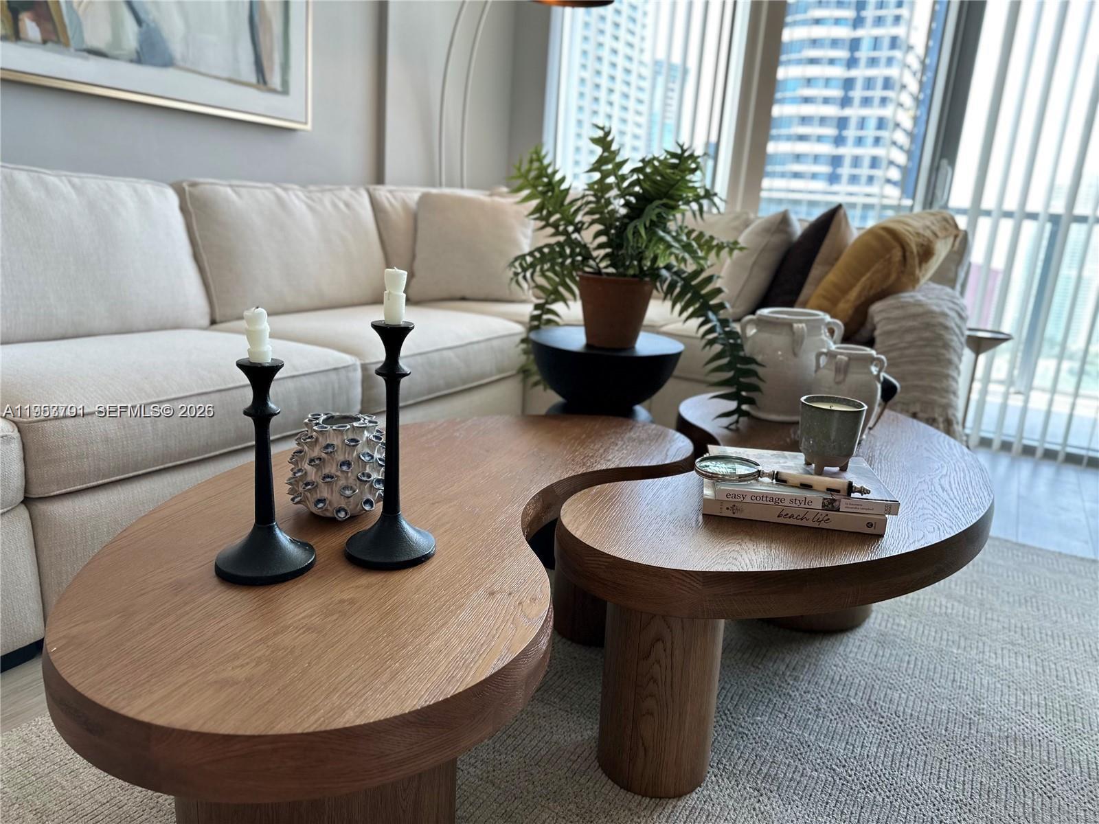 image Axis on Brickell South2