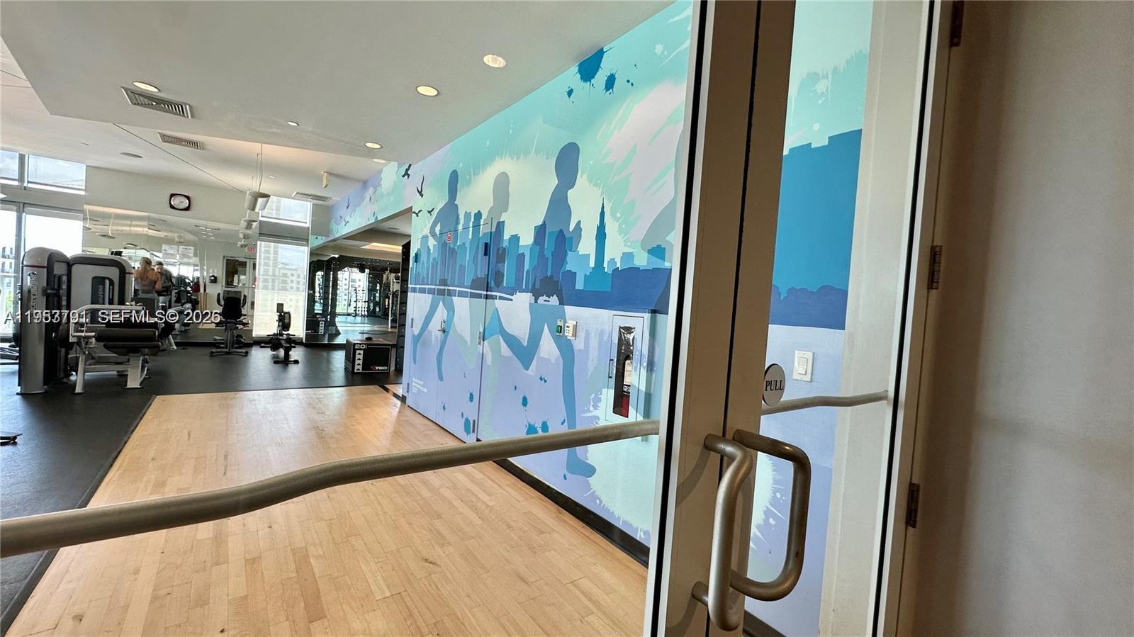 image Axis on Brickell South34