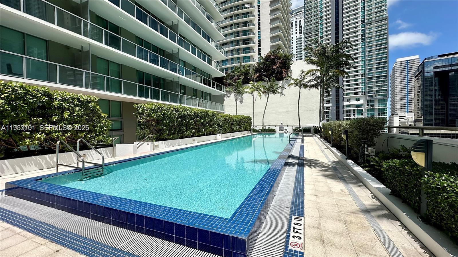 image Axis on Brickell South7
