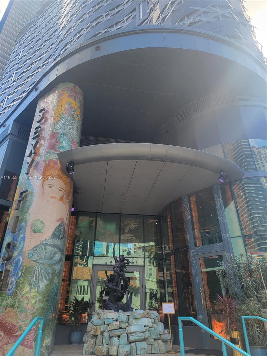 image Nine at Mary Brickell Village2