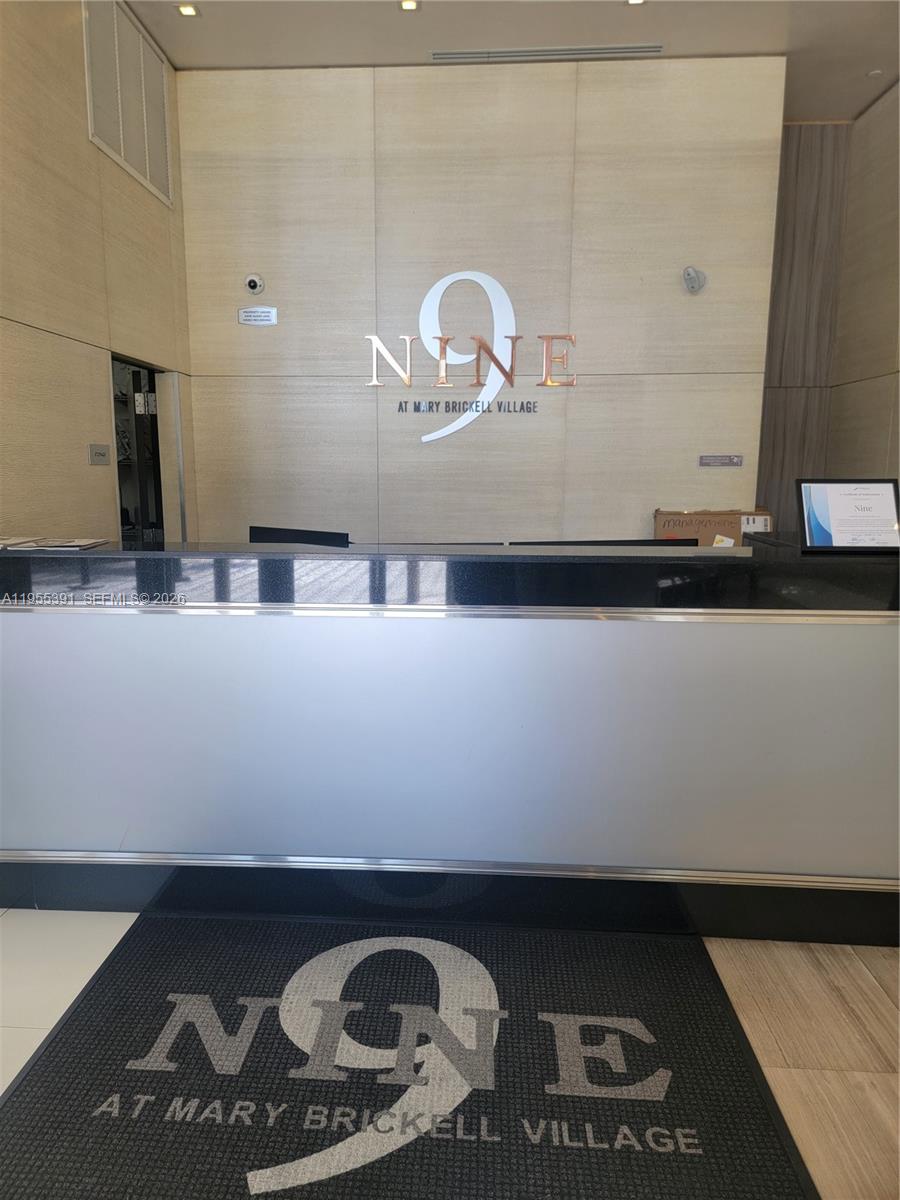 image Nine at Mary Brickell Village35