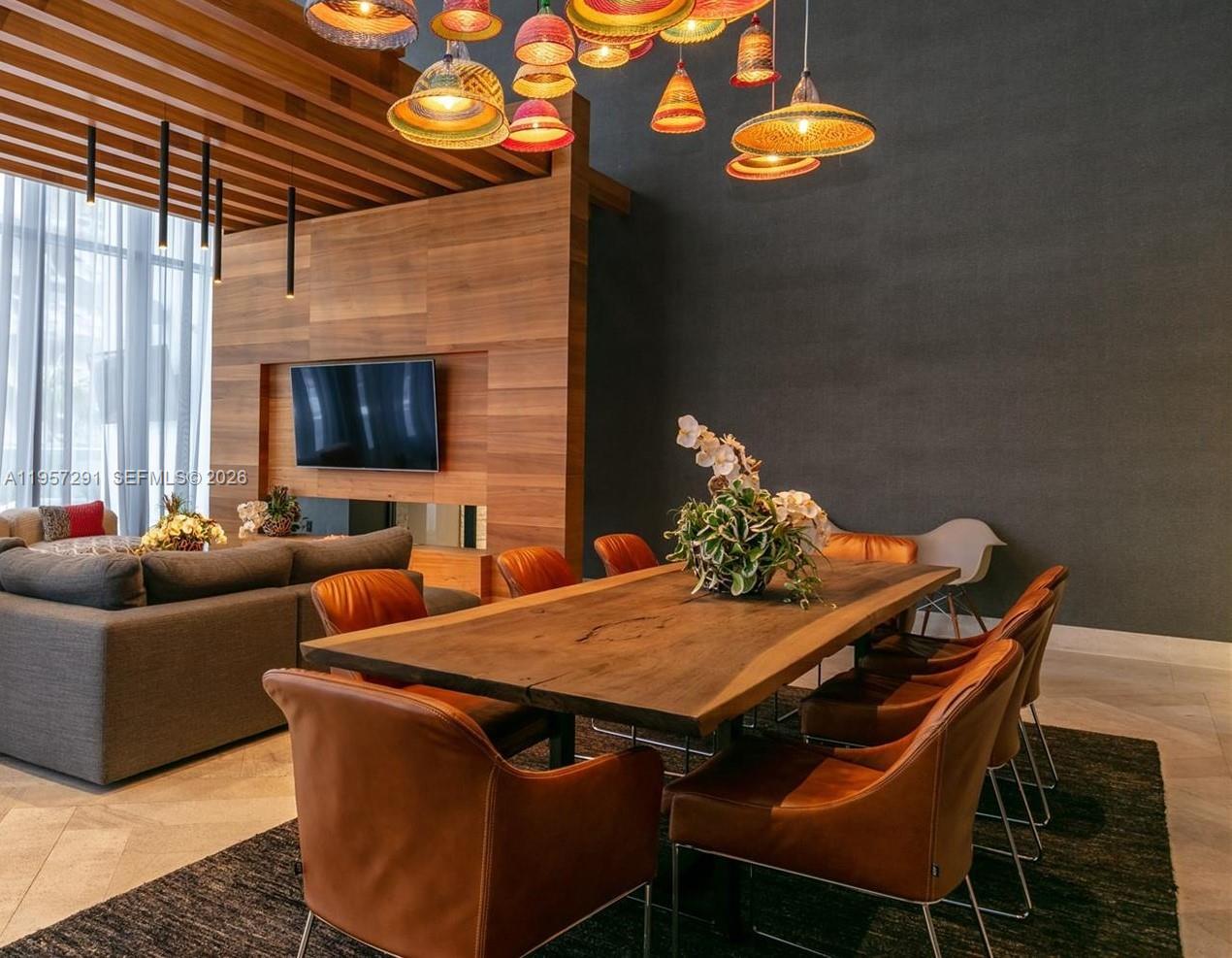 image 1010 Brickell21