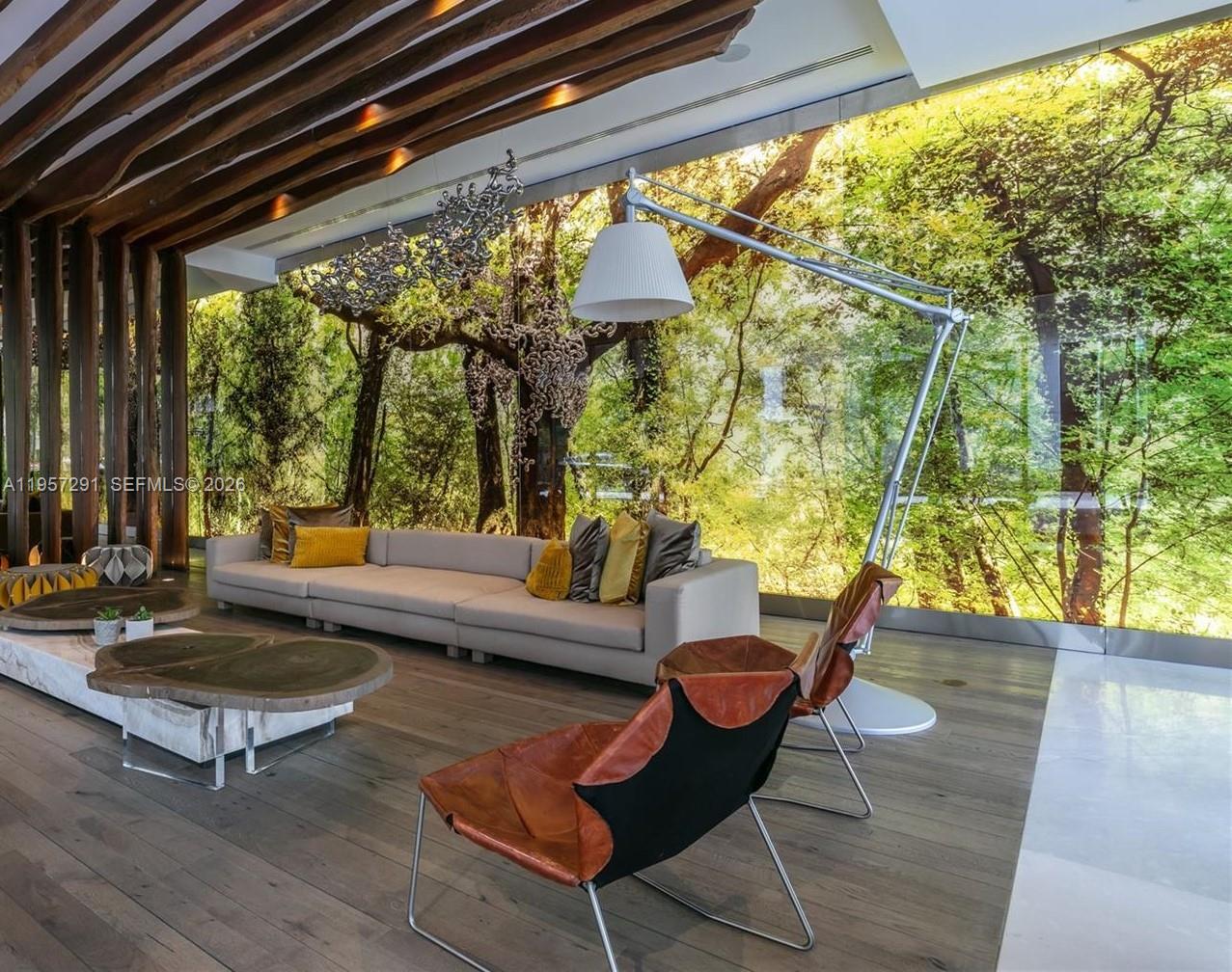 image 1010 Brickell22