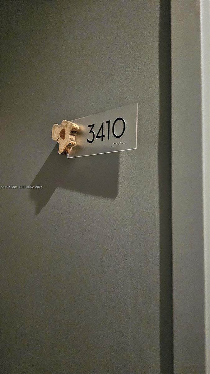 image 1010 Brickell33