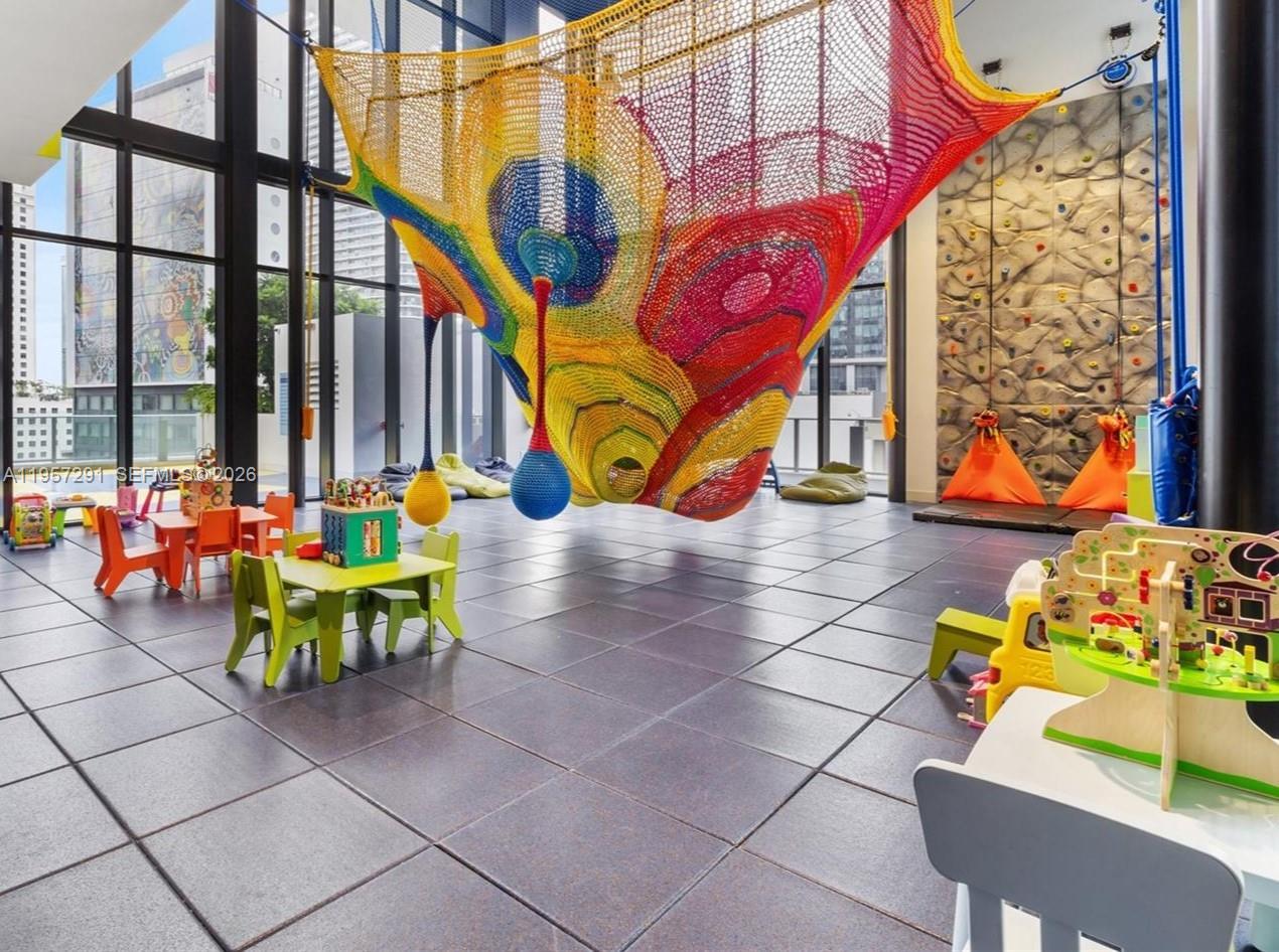 image 1010 Brickell4