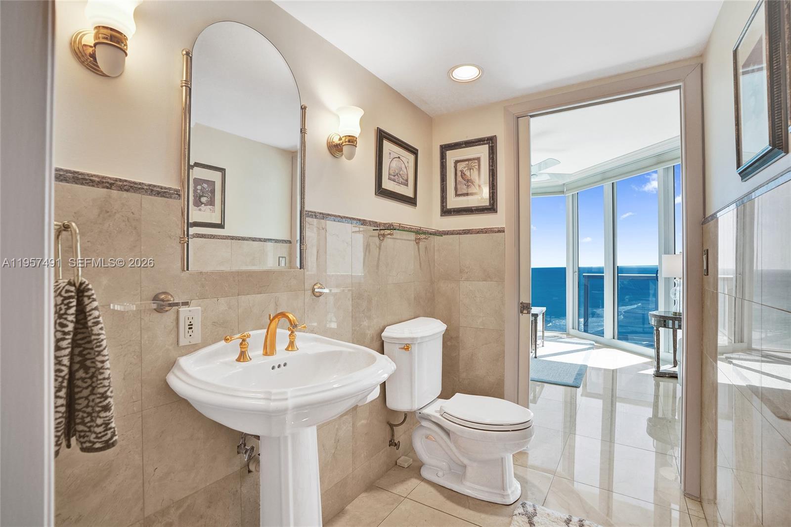 image Ocean One Condo25