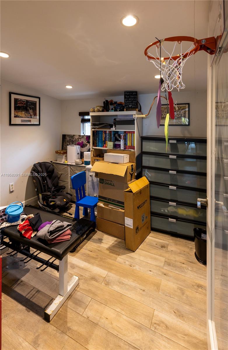 12415 SW 93rd Ct Miami, FL 33176