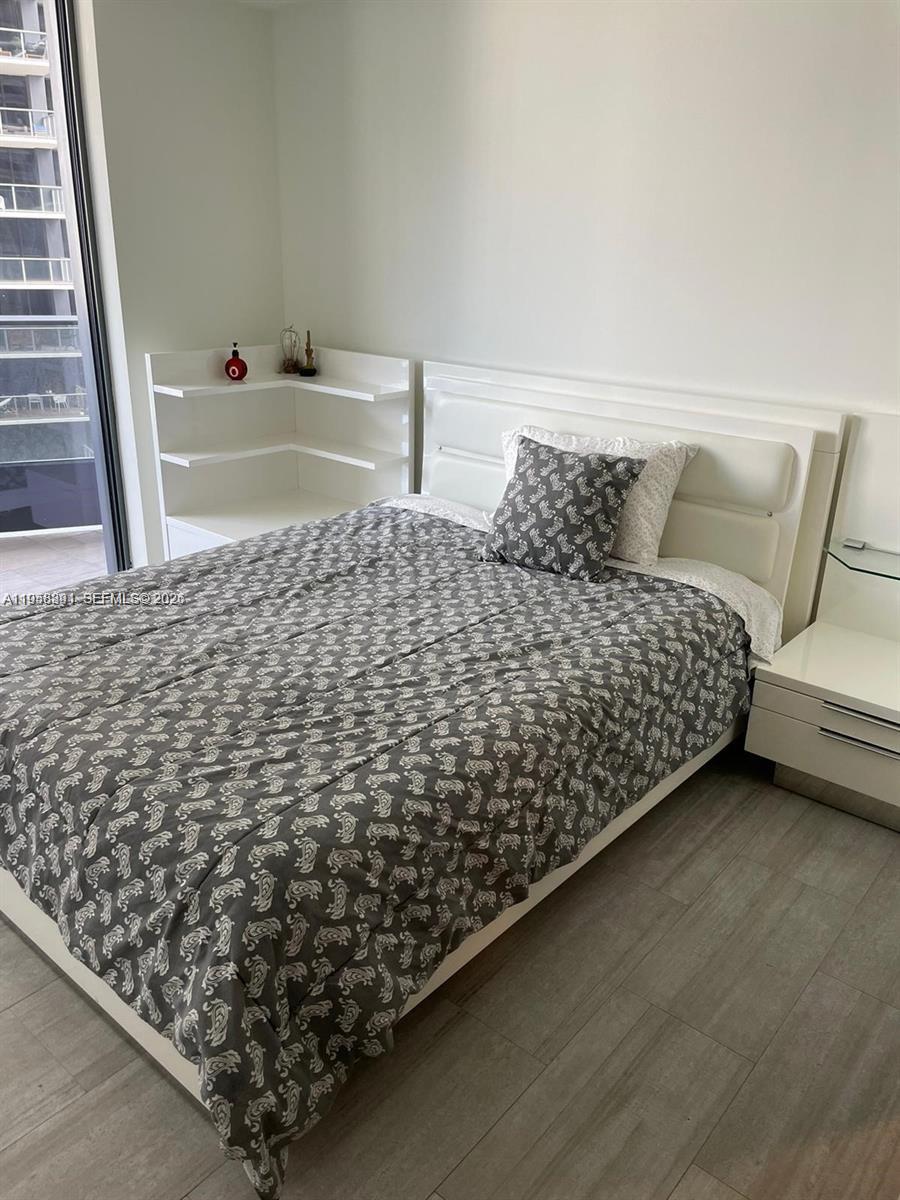 image Brickell Flatiron9