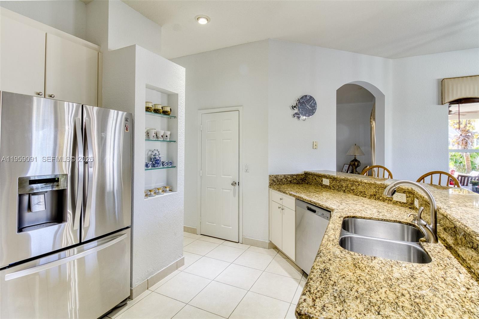 15959 SW 6th St Pembroke Pines, FL 33027