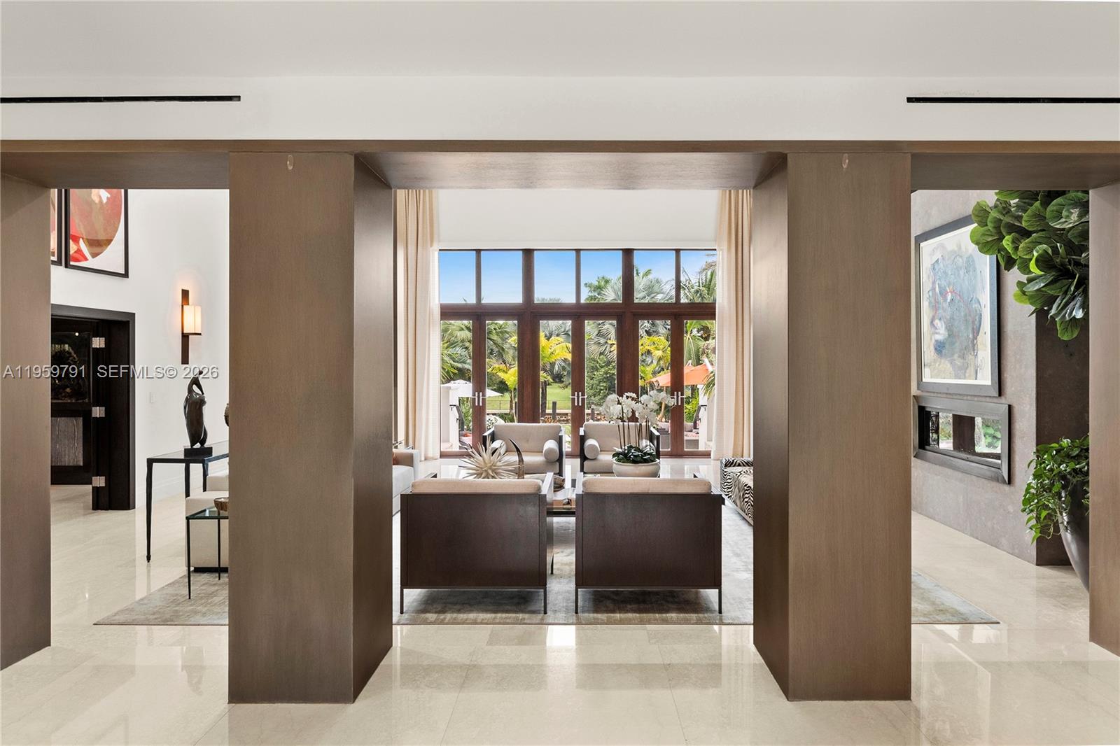 555 Arvida Pkwy Coral Gables, FL 33156