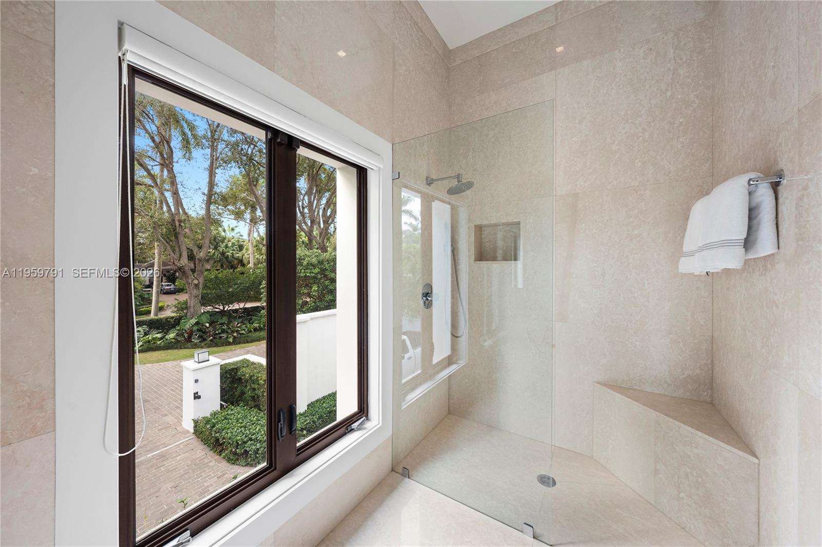 555 Arvida Pkwy Coral Gables, FL 33156