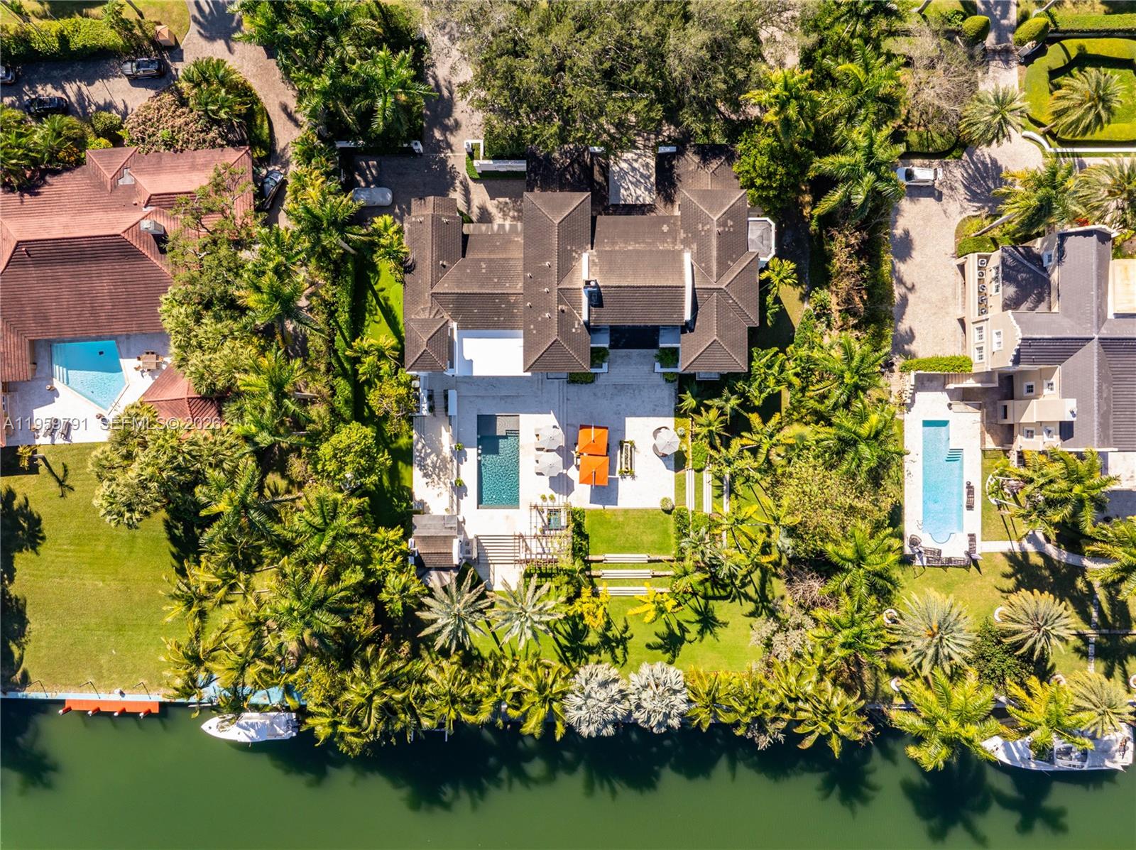 555 Arvida Pkwy Coral Gables, FL 33156