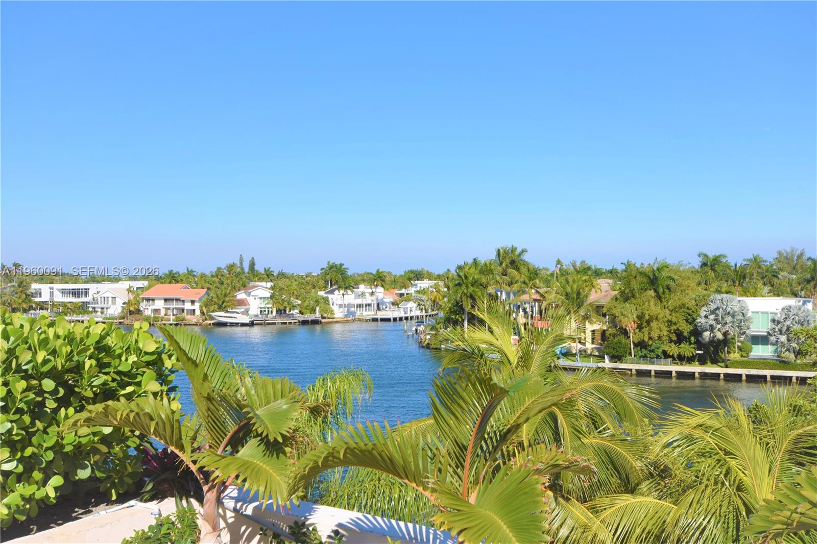 20185 E Country Clb Dr #2505 Aventura, FL 33180