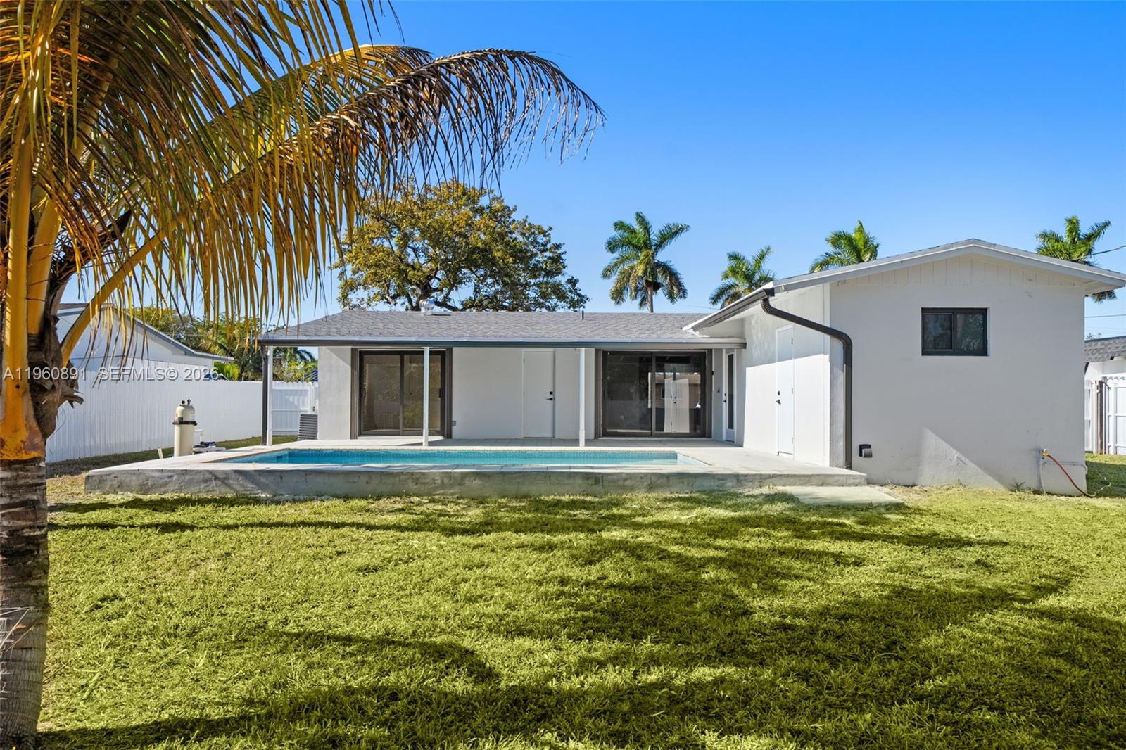 19335 Franjo Rd Cutler Bay, FL 33157