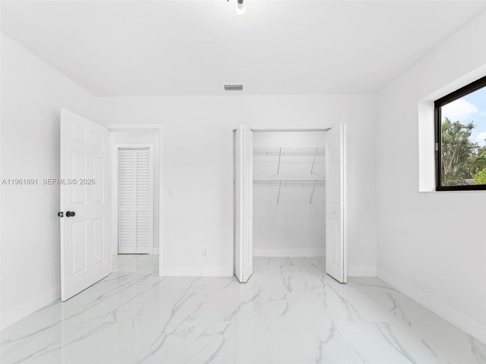 2500 SW 23rd Ter Miami, FL 33145