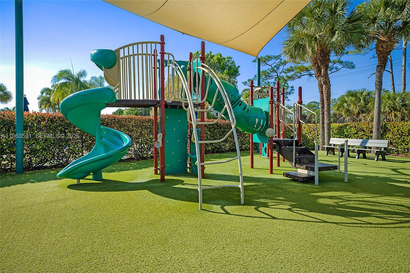 8729 SE Riverfront Ter Jupiter, FL 33469