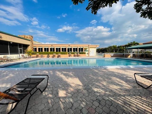 5180 E Sabal Palm Blvd #235 Tamarac, FL 33319
