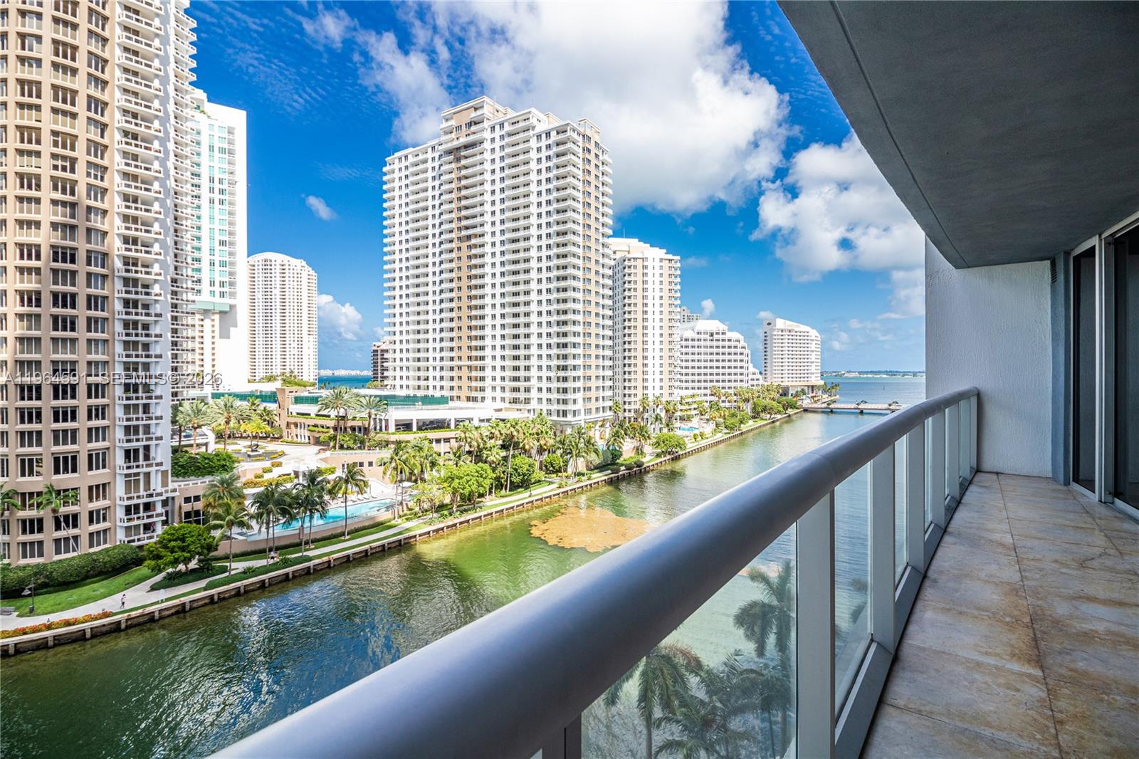 image Icon Brickell I15