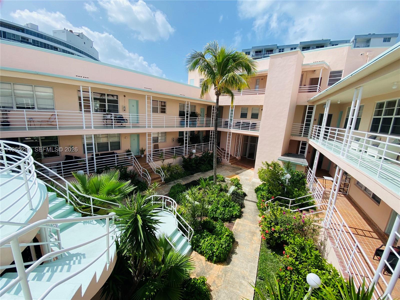 6881 Bay Dr #11 Miami Beach, FL 33141