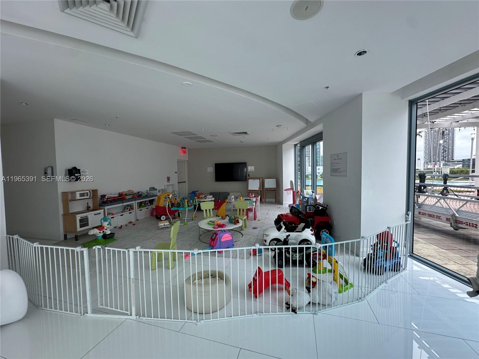 image Blue on the Bay39