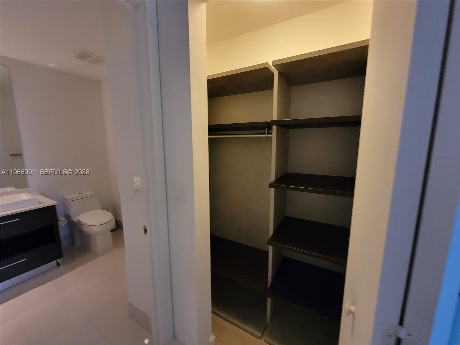 image Brickell Heights East11