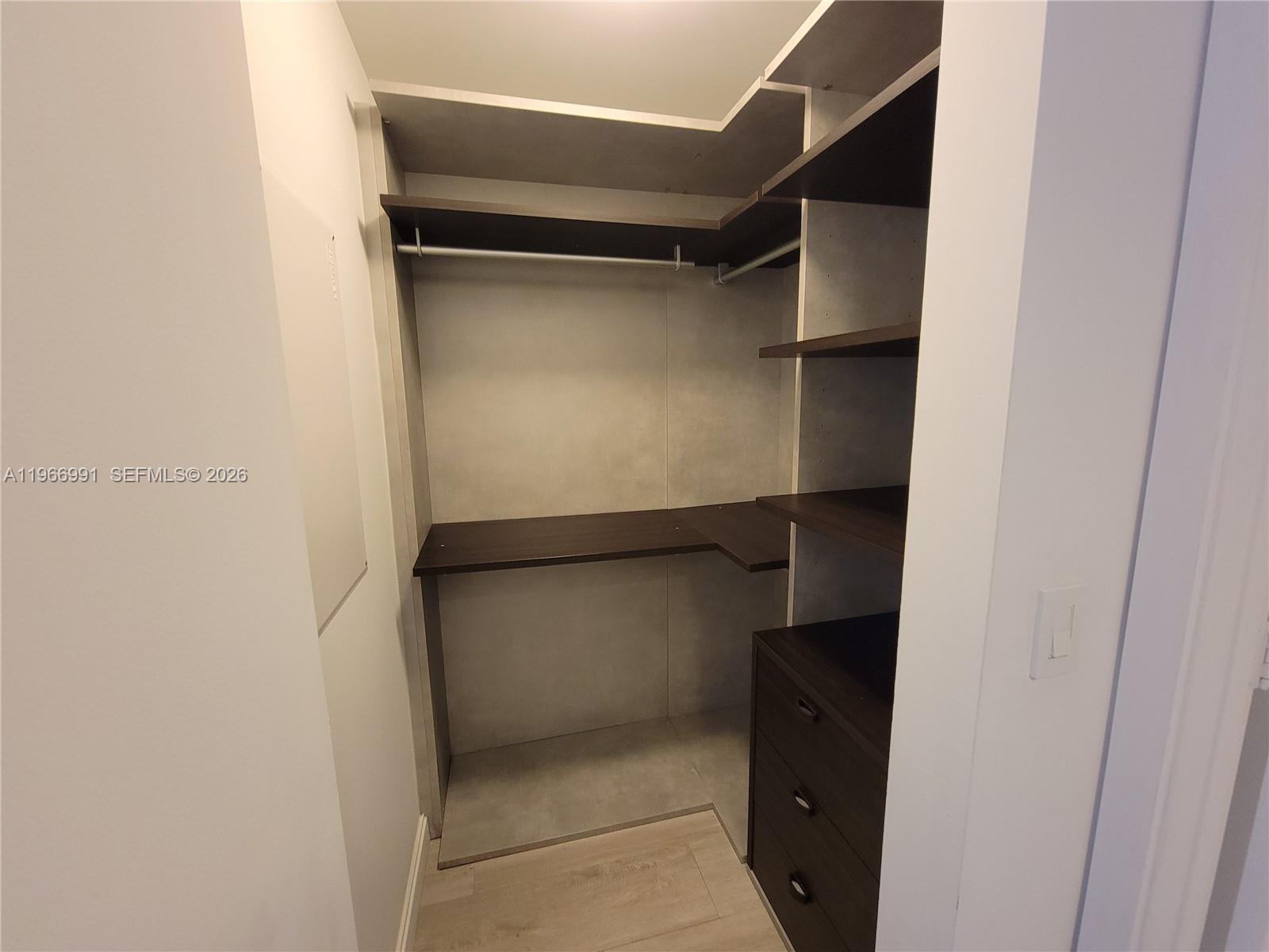 image Brickell Heights East12