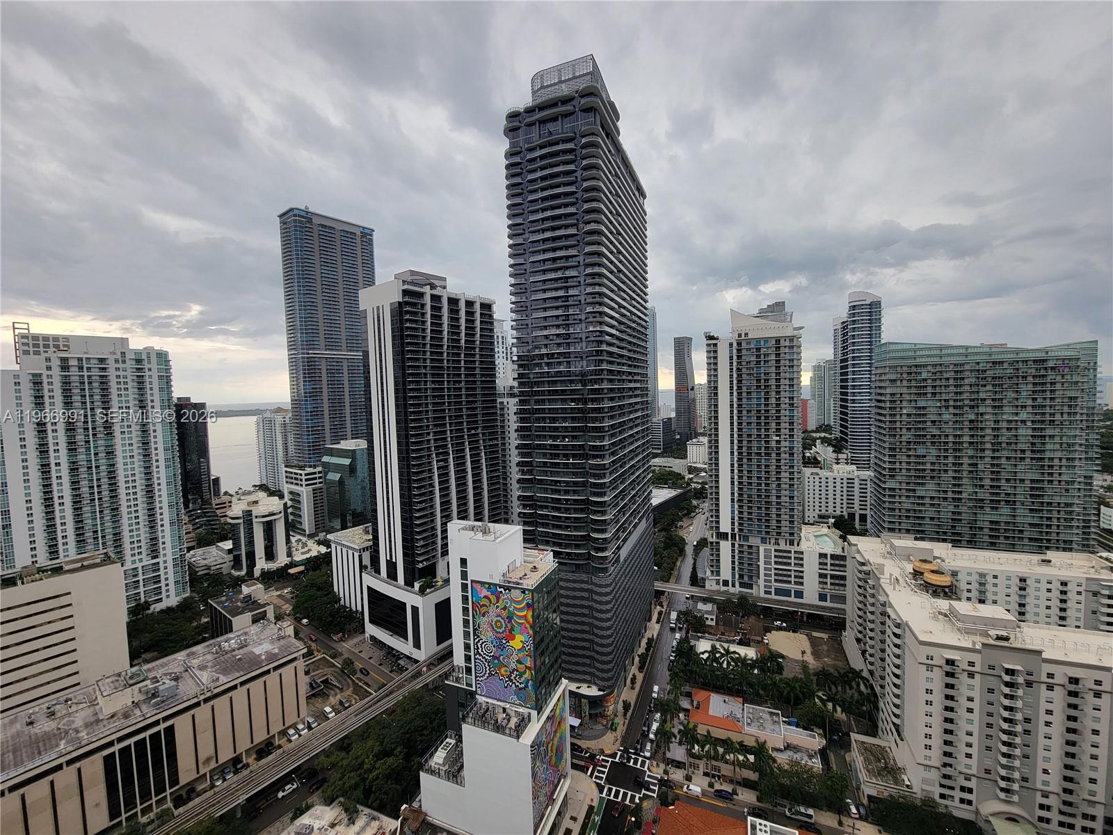 image Brickell Heights East15